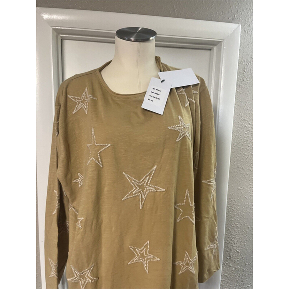 Embroidered blouse by Kyla Seo - Picture 9 of 10